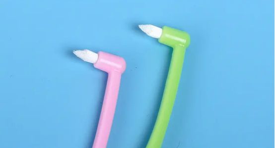 詳解牙齒美白產品的危害誤區,慎用美白牙貼 牙膏